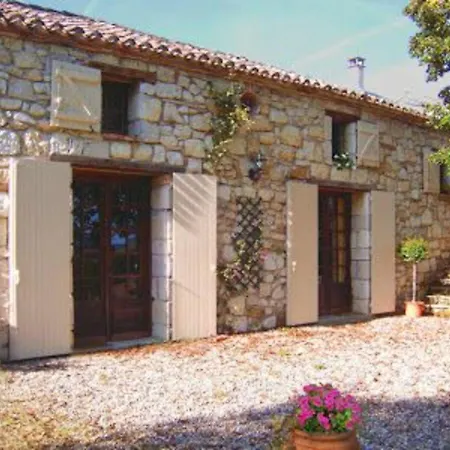 Castelsagrat, 5 Pieces, 9 Personnes - Fr-1-605-2